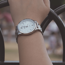 women chain watch